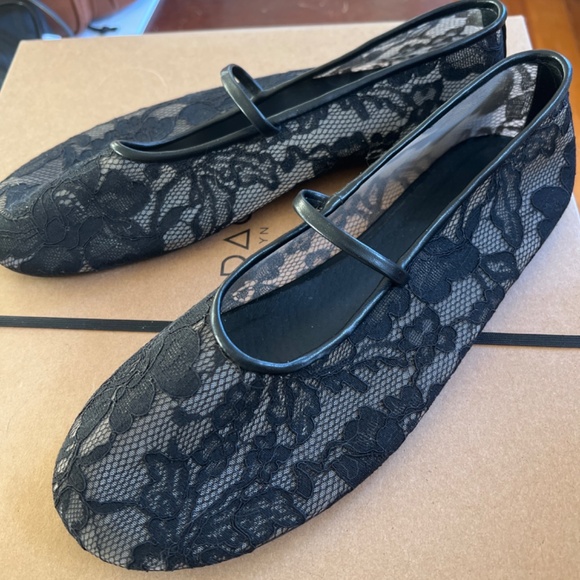 Anthropologie Jeffrey Campbell Swan Lake Lace Flats - Picture 4 of 4